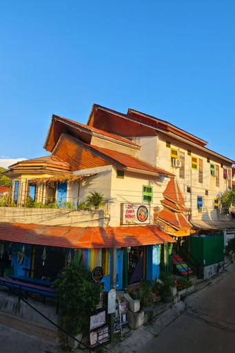 Exterior & Views, THE FUNKY MONKEY HOSTEL - 18 to 40 only, Ko Phangan