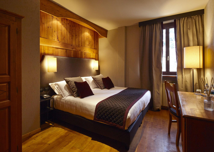 Bedroom 5, Grand Hotel Besson, Torino