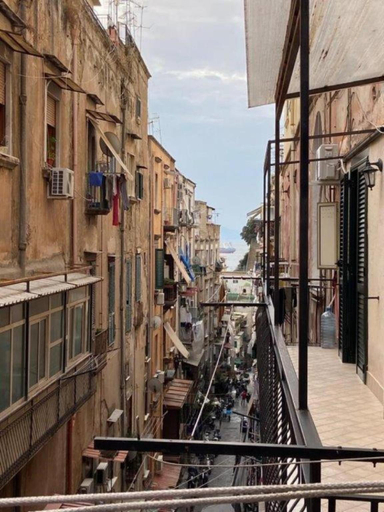 Others 5, Maison Sosò, Napoli