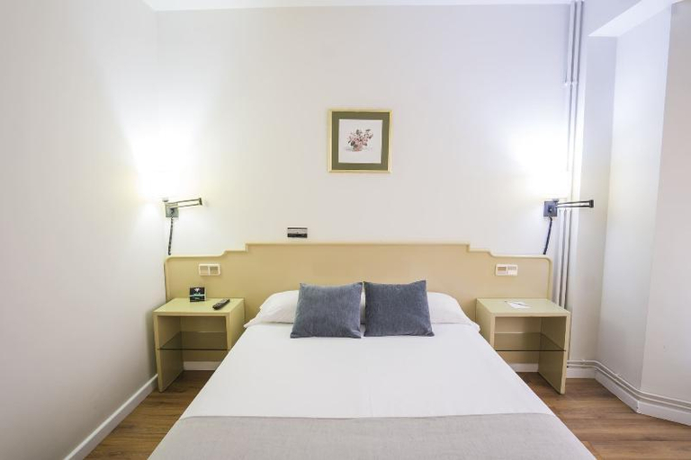 Bedroom 2, Alda Ribeira, A Coruña