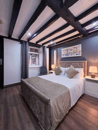 Room 3, The Courtyard Lodge, Central Bedfordshire