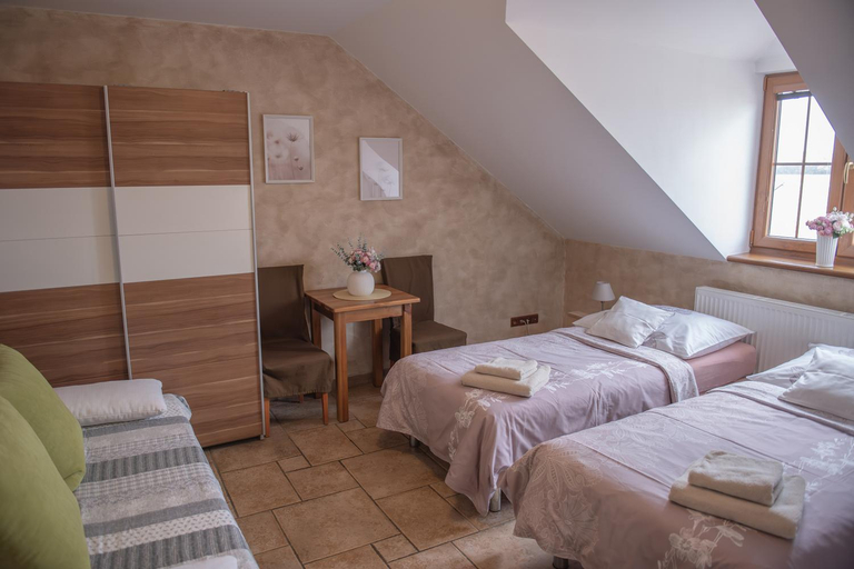 Bedroom 2, Penzion No. 1 - RESTAURACE TAVERNA U PECE, Olomouc