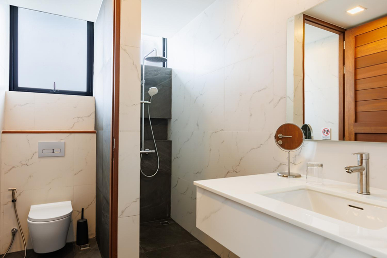 Shower 2, Serenity Villa piscine privee vue mer !, Ko Phangan