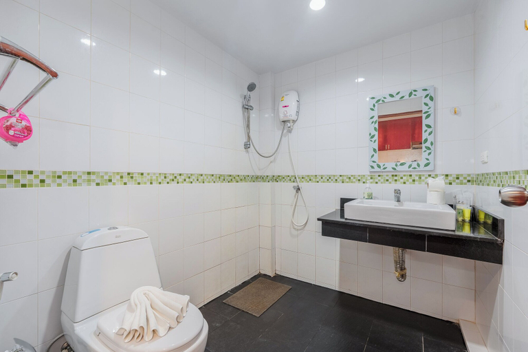 Bathroom, Unwind Peaceful Near NaiHarn C200, Pulau Phuket