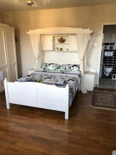 Bedroom 2, Le Voyageur, Allier