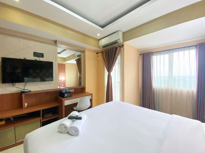Bedroom 5, Cozy Studio Room At Oasis Cikarang Apartment, Cikarang