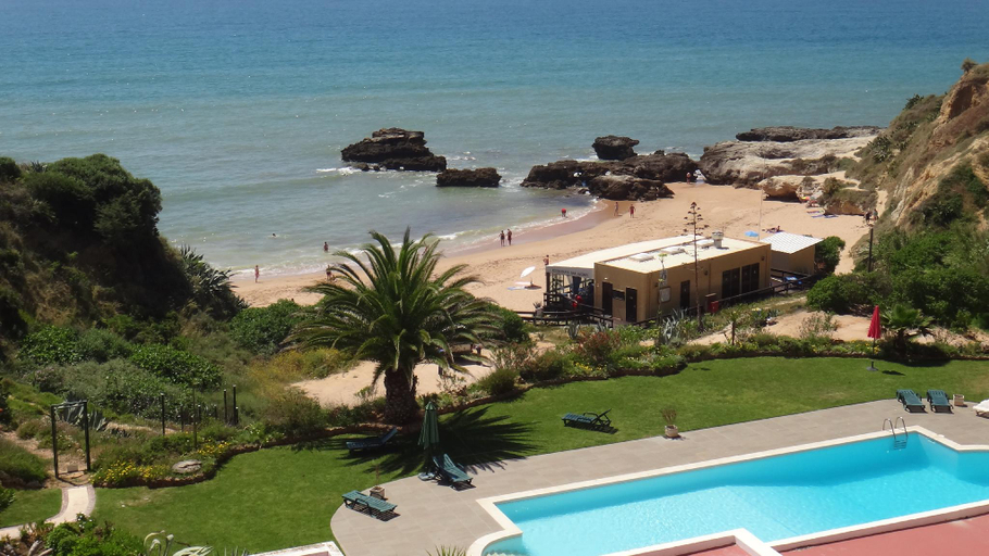Sport & Beauty 4, Fantastic Apartment On The Beach, Albufeira