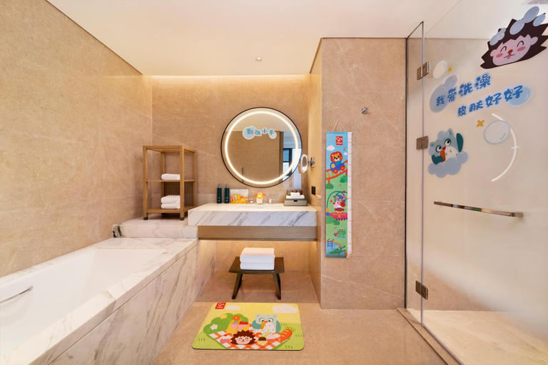 Bathroom 5, DoubleTree by Hilton Ya'an, Ya'an
