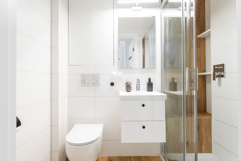 Bathroom 3, Twarda 56a SuperApart, Warsaw