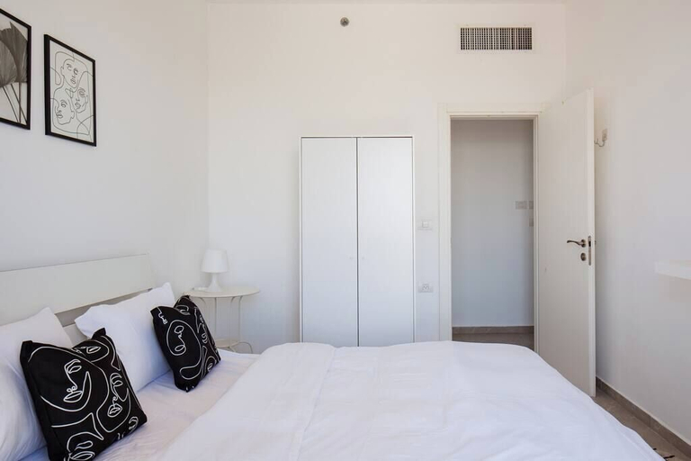 Room 2, Family Getaway Sea View Parking