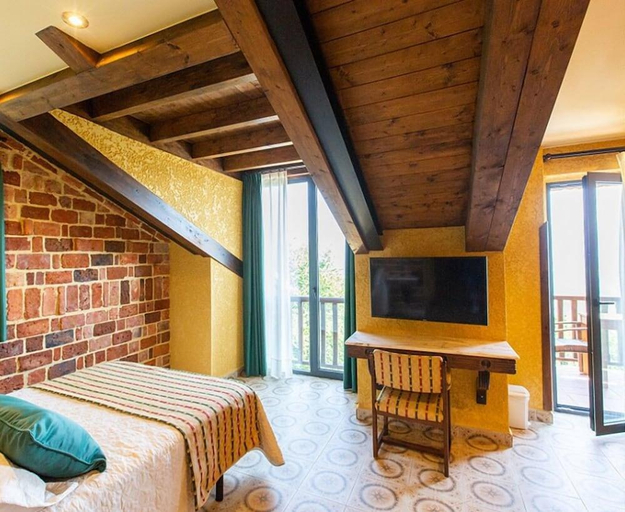 Bedroom 3, Cerro la Nina, Asturias