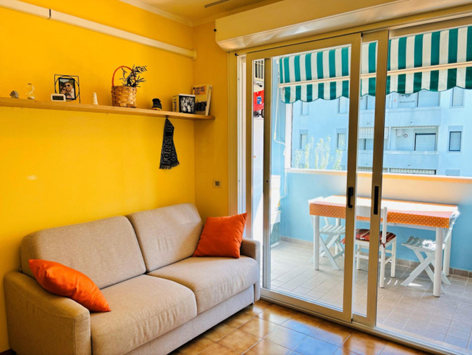 5, Bright apartment with a lovely terrace - Beahost, Venezia