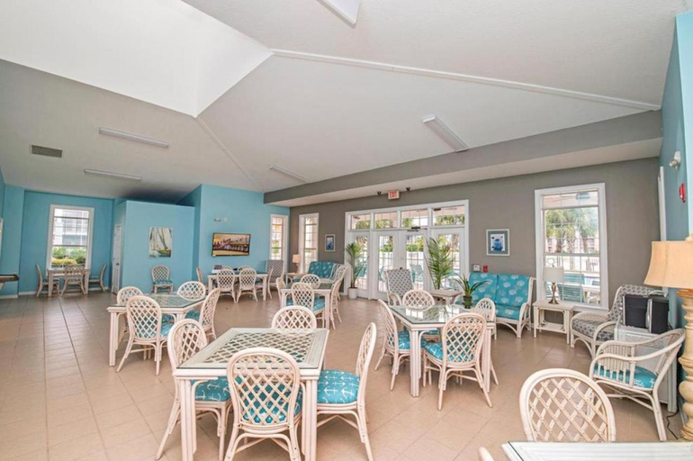 Food & Drinks 5, Seaside At Anastasia 202, Saint Johns