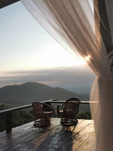 Terrace/patio 5, 4000Dao-A Hilltop Hideaway Experience, Mae Chan