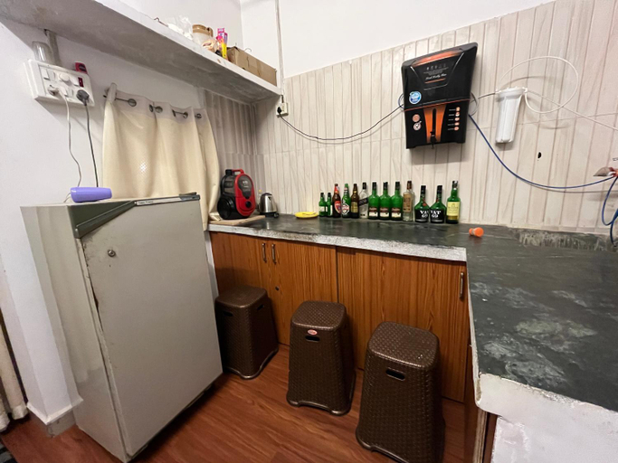 Others 3, Spiritual Backpackers Hostel, Ujjain