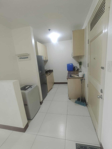 Others 2, Chateau Elysee Condominium, Parañaque