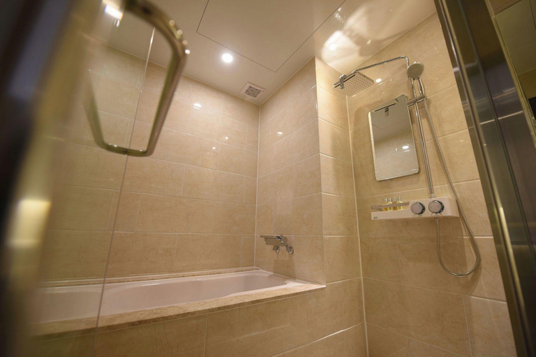 Bathroom 3, Geoje Artnouveau Suite Hotel, Geoje