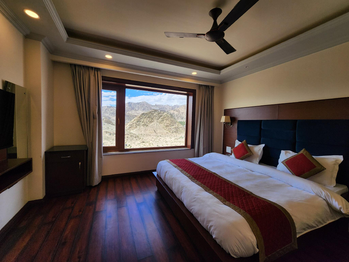 Bedroom 2, Hotel Paldan, Leh