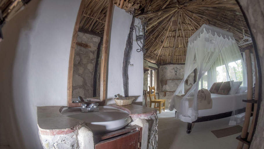 Bathroom 4, Diamante K, Cozumel