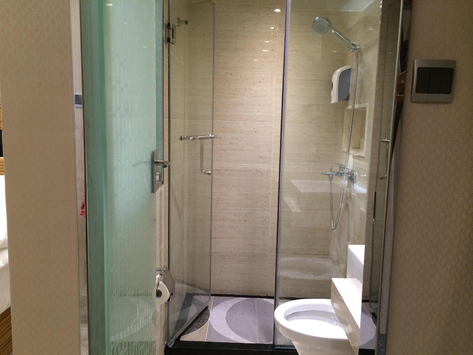 Bathroom, Hong Thai Hotel, Macao