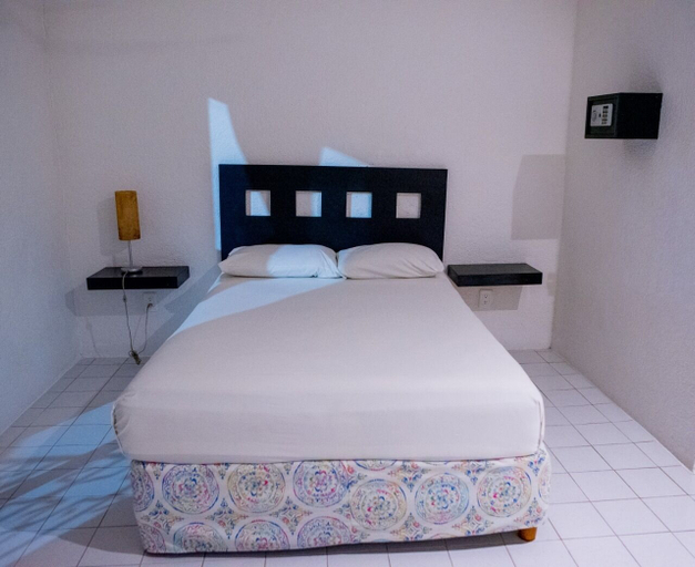 Bedroom 2, Hotel tropical casa blanca, Cozumel
