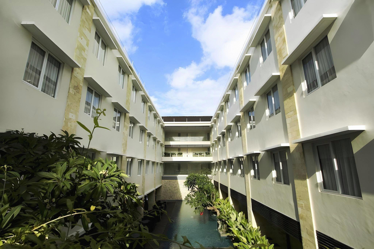 Exterior & Views 2, CRYSTALKUTA Hotel-Bali, Badung