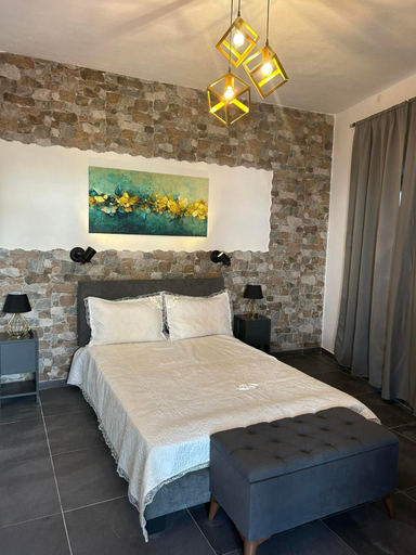 Others 5, Tsoukanas Studios, Thessaly