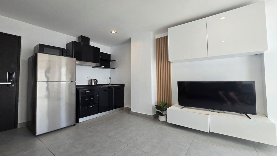 Living area 2, Big Buddha View Apt-1BR T1-306, Pulau Phuket