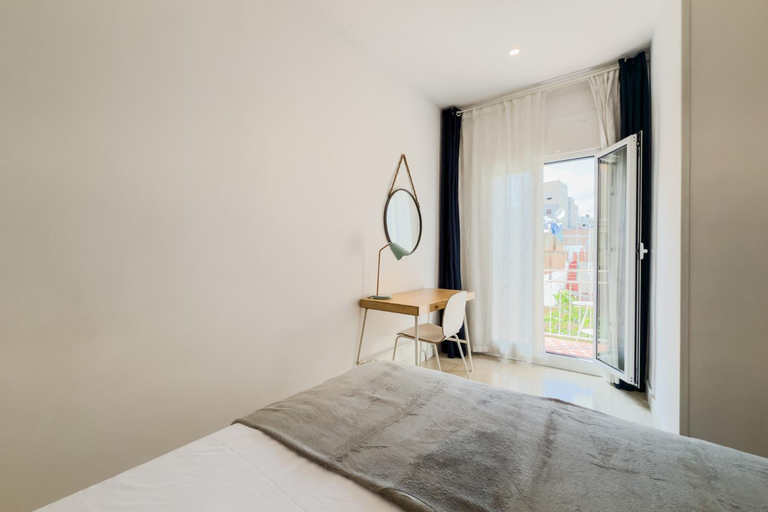 Others 5, Novus Homes Barcelona Collblanc, Barcelona