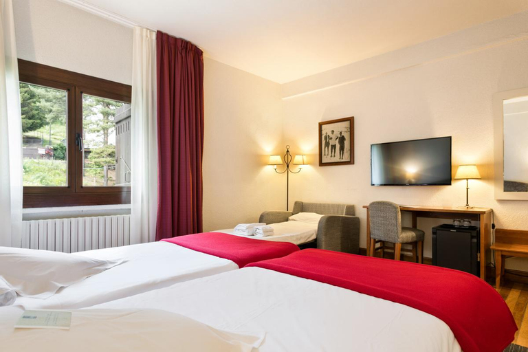 Bedroom 3, Sno Hotel Formigal, Huesca
