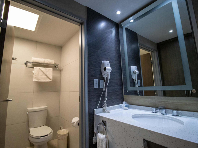 Bathroom 5, Hotel Mirra San Luis, San Luis Río Colorado