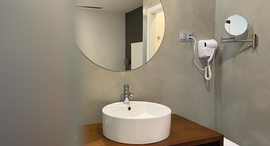 Bathroom 5, Anoreta Suites, Málaga