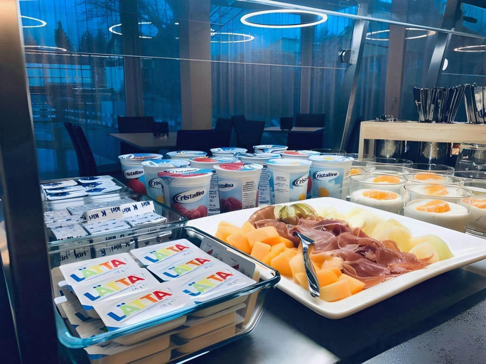Food & Drinks 4, Jet Hotel Zurich Airport, Dielsdorf