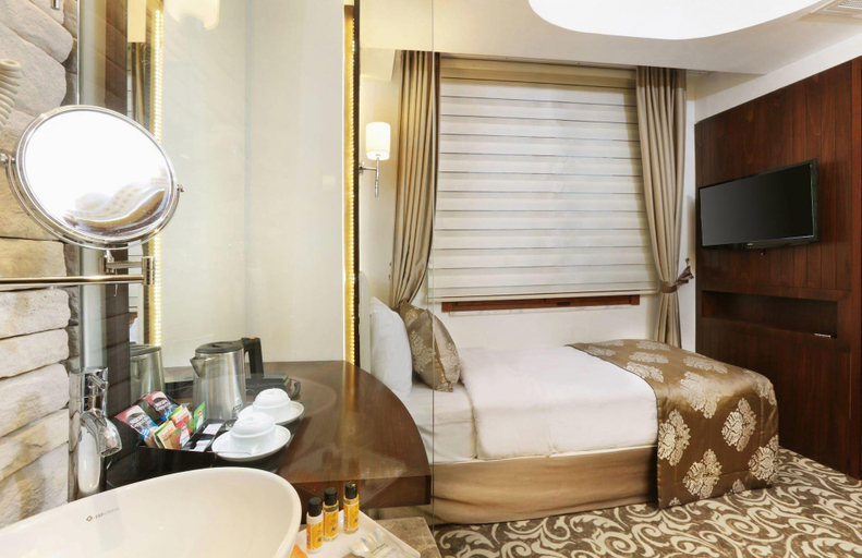 Bedroom 4, Pera Center Hotel, Beyoğlu