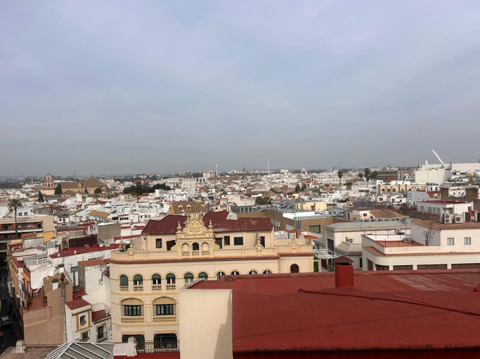 Others 5, Plaza de la Magdalena II, Sevilla centro Historico, Sevilla
