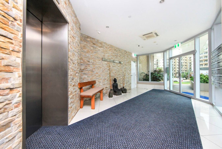 Others 2, Zen Sapphire Shore Balcony - Pool - Work Desk, Darwin