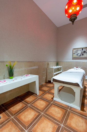 Bathroom 5, Qafqaz Karvansaray Hotel, Qəbələ