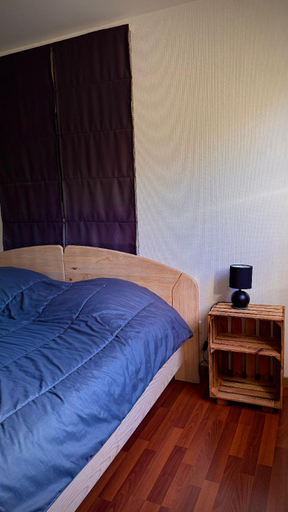 Bedroom 2, Between town and country - garden with river, Bas-Rhin