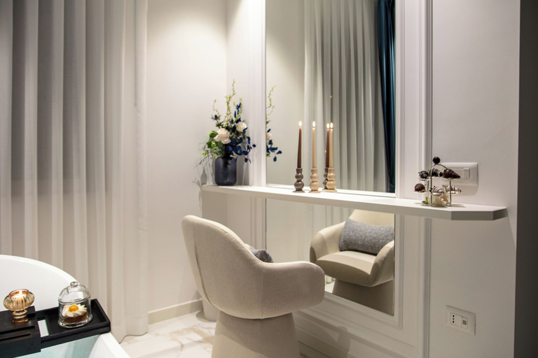 Room 4, Dama Luxury Suites Pompei, Napoli