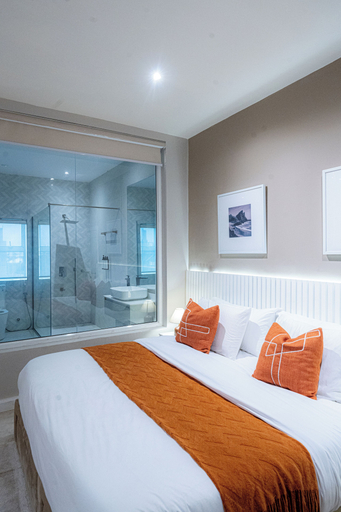Room 5, Metropolis Lekki, Eti-Osa