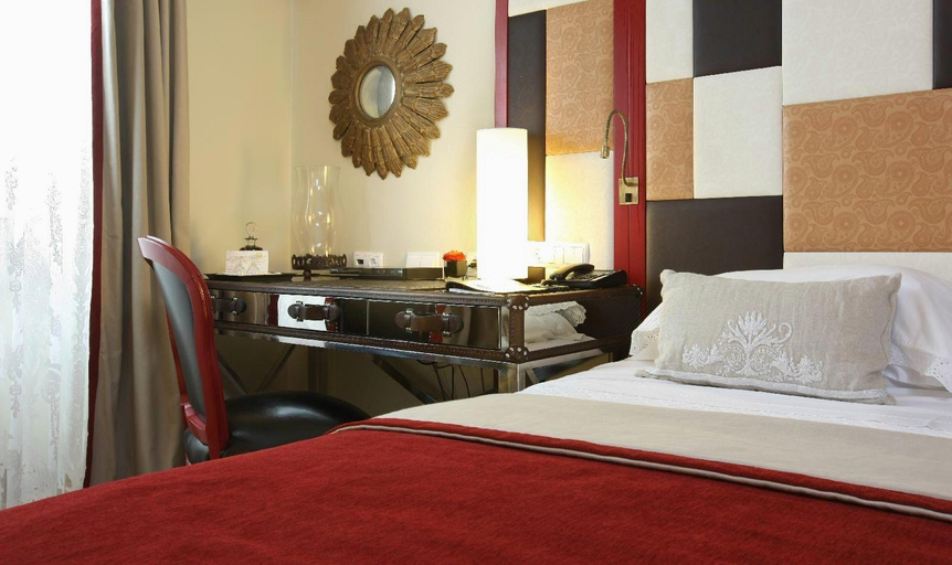 Bedroom 3, Heritage Solar do Castelo Inn - Alfama, Lisbon