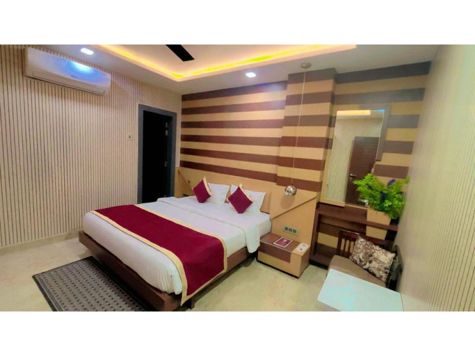 Bedroom 3, Hotel Lotus, Kanpur Nagar