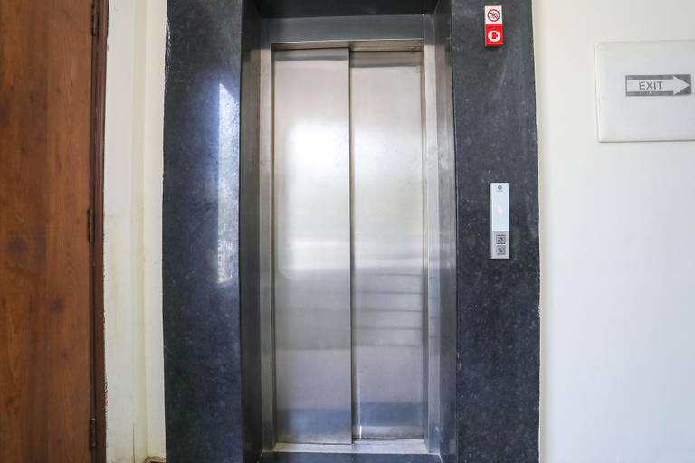Public Area 2, FabHotel Star Corporate Suite I, Gurgaon