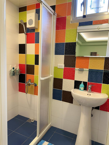 Bathroom 3, Jiufen Golden House, New Taipei City