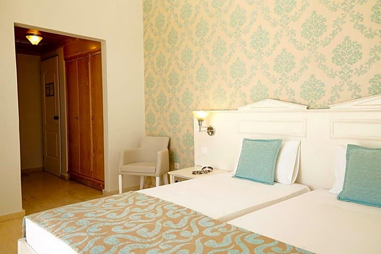 Bedroom 3, Arion Palace Hotel, Crete
