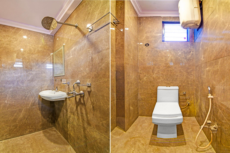 Bathroom, Fabhotel Samrat, Kolkata