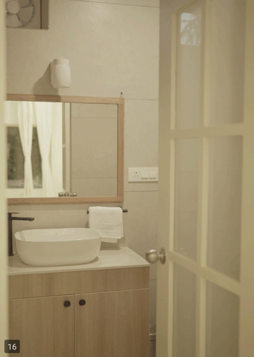 Bathroom 3, FursatGhar, Kangra