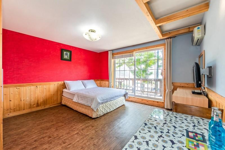 Bedroom 2, Healing beach pension, Taean