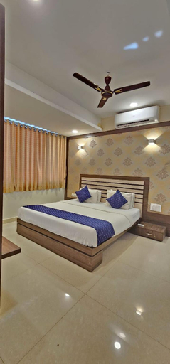 Bedroom 3, StayGuru Hotel Atithi, Kachchh