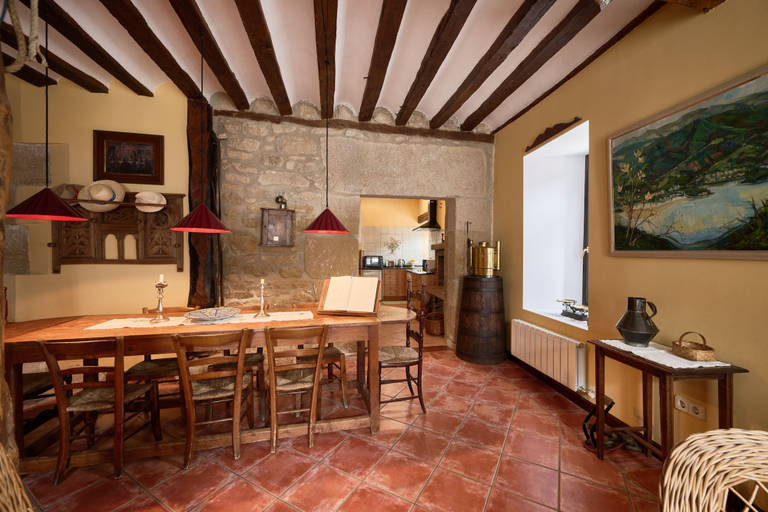 Room 4, Wine Escape by Fidalsa, Álava
